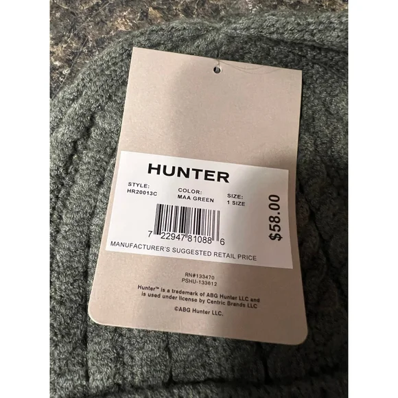 New HUNTER Logo Cable Knit Beanie - Picture 5 of 6